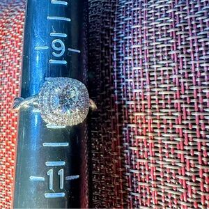 Fragrant Jewels Radiant Silver Ring